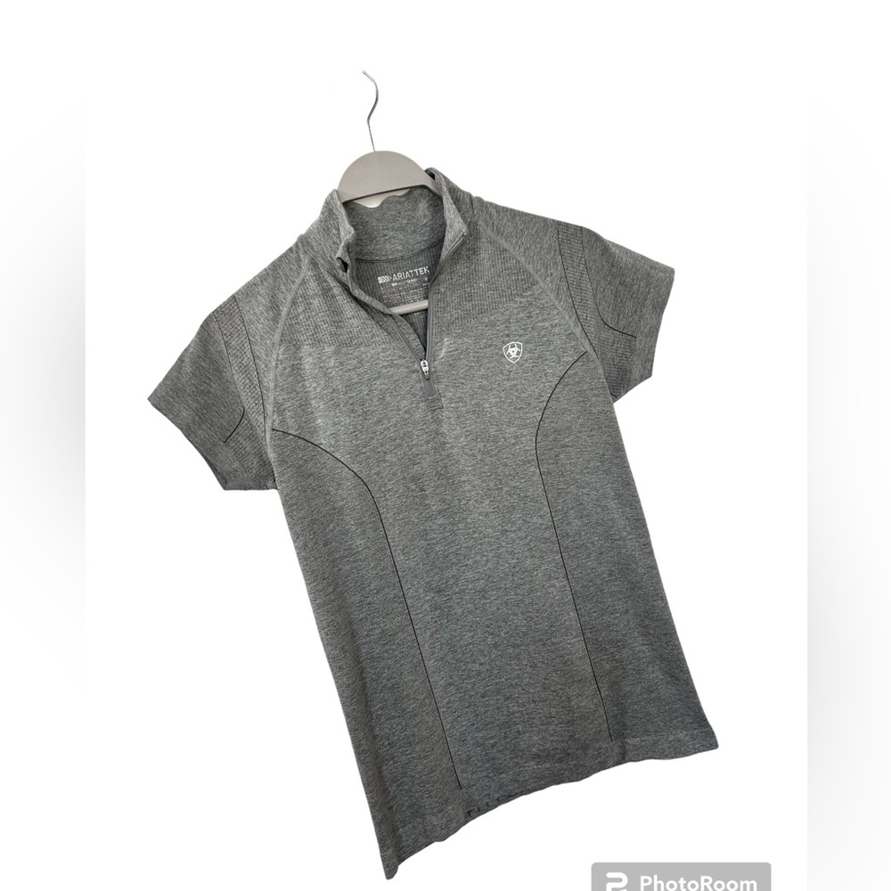 Ariat Gray Short Sleeve Tee